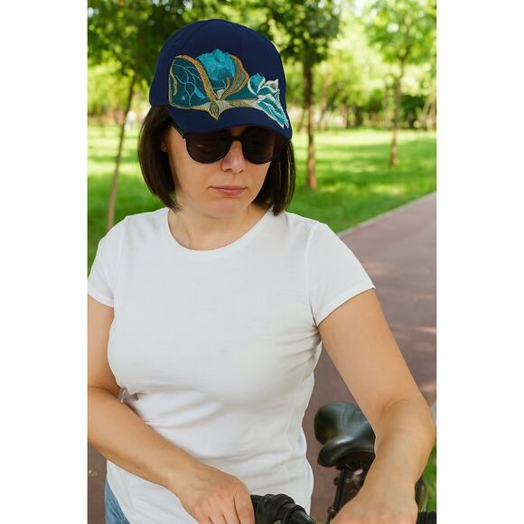 Embroidered Floral Glittery Ladies Bling Streetwear Activewear Baseball Cap Hat - Picture 8 of 12